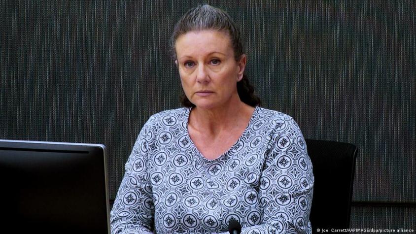 Madre australiana condenada por la muerte de sus bebés, en libertad gracias a ayuda de científico español