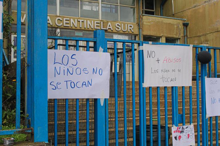 "Le preguntaron si tuvo relaciones sexuales": Las acusaciones de apoderados del colegio de Talcahuano en que se denunciaron abusos sexuales