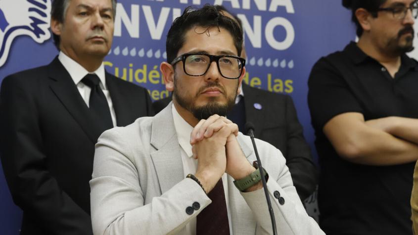Subsecretario Araos anuncia sumario por Caso Clínica Las Condes y evita referirse a posible renuncia
