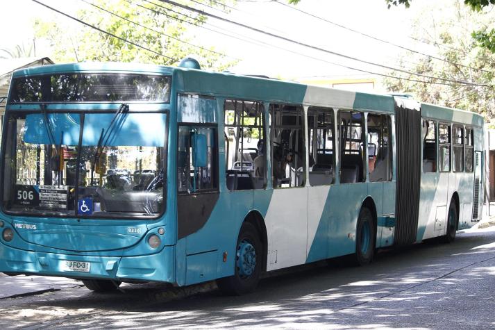 Fin a una era: retiran el último bus oruga del ex Transantiago de las calles de la capital