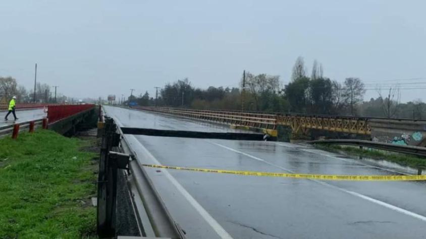 Corte total en la Ruta 5 Sur por socavón en puente Lircay: Tránsito está completamente interrumpido