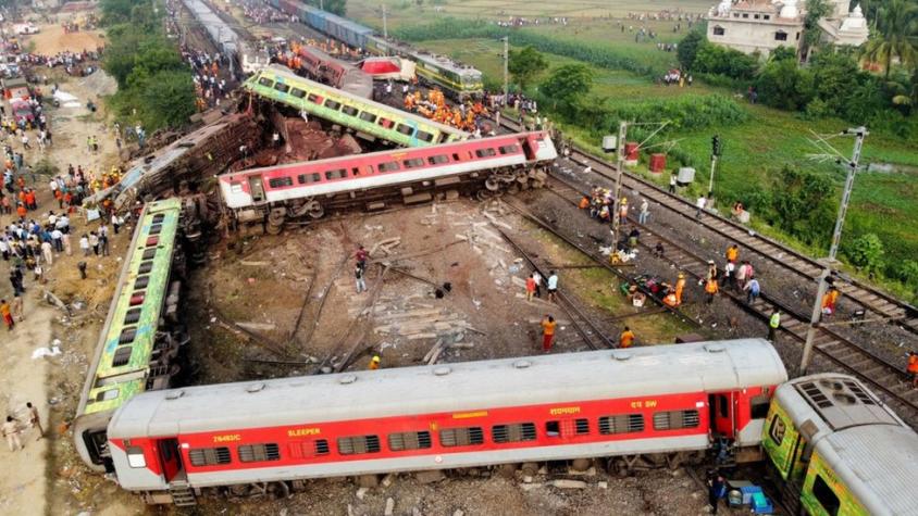 Accidente de tren en India: "Mi madre estuvo desaparecida, después me pasaron una foto de su cuerpo"