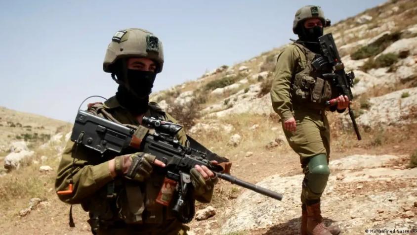 Tres palestinos muertos en redada de tropas israelíes