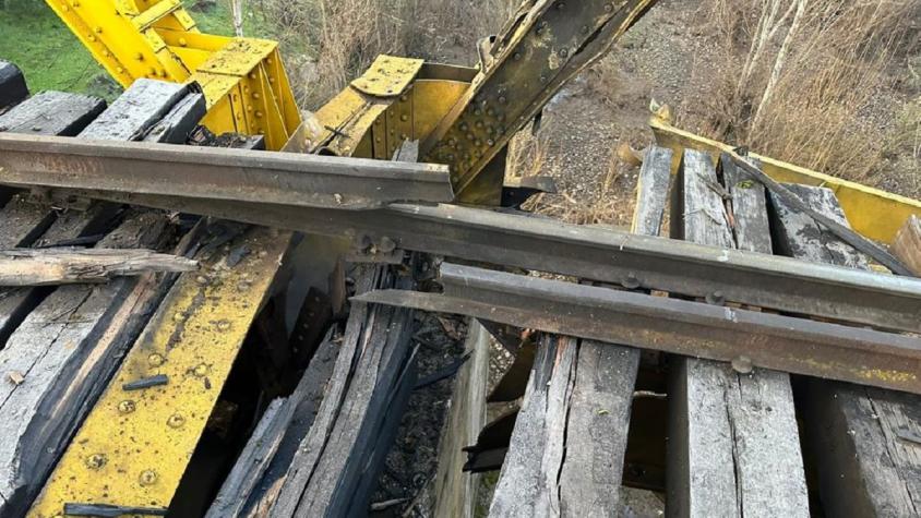 Investigan presunto ataque con explosivos a puente ferroviario Itata 