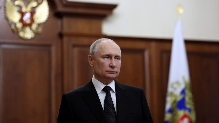 Putin llama a la "unidad" y dice que no permitirá una "guerra civil" en Rusia