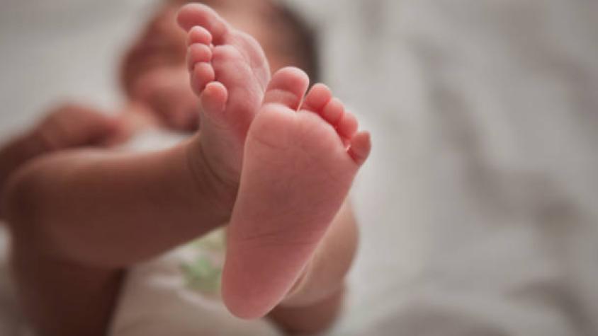 Bebé de 17 días muere en Hospital de Pucón: Ingresó con paro respiratorio y SML investiga la causa 