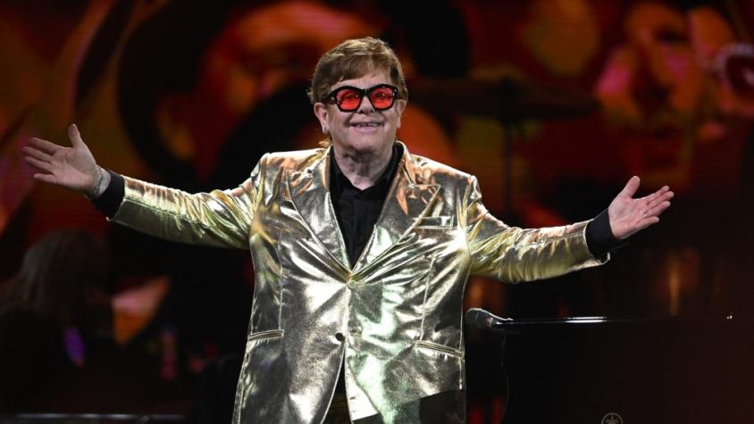 Seguidores de todo el mundo despiden a Elton John en su último concierto