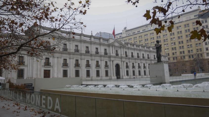Muere histórico funcionario de Gobierno tras sufrir infarto en La Moneda