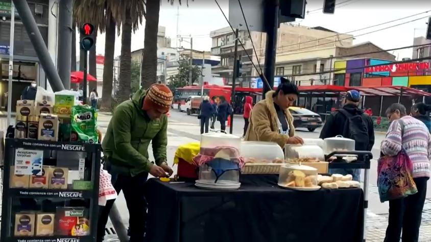Comercio ambulante se toma Plaza de Puente Alto: alcalde denuncia una mafia tras este negocio ilícito