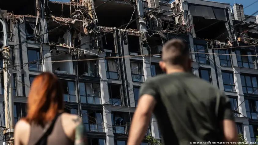 Ataque ruso en el sur de Ucrania deja 2 muertos y 25 heridos