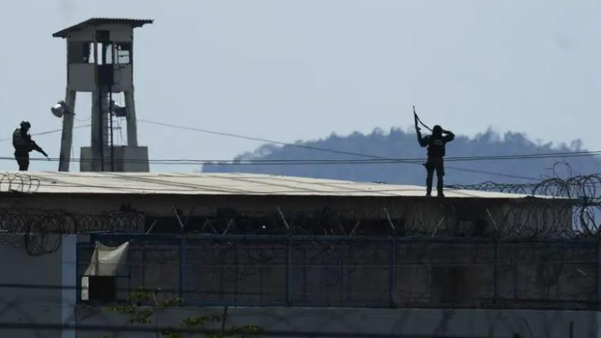 Al menos 18 muertos en enfrentamientos en cárcel de Ecuador Al menos 18 muertos en enfrentamientos en cárcel de Ecuador