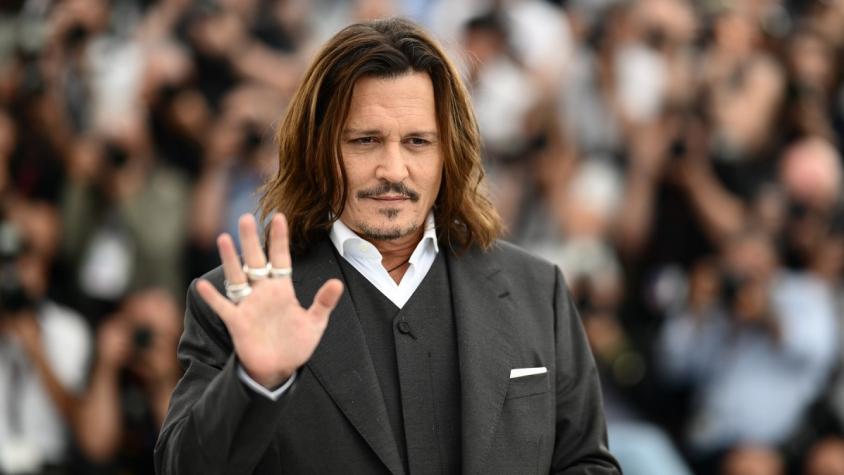 Revelan imágenes inéditas de Johnny Depp una hora antes de ser encontrado desmayado en hotel de Hungría
