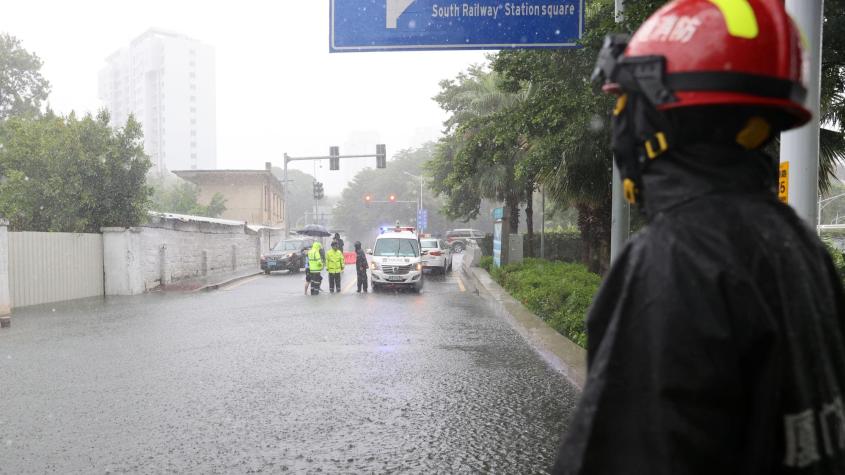 China: Las peores lluvias en 140 años