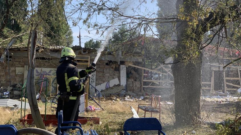 Rusia usó cuatro misiles hipersónicos en bombardeo contra el oeste de Ucrania: murió un niño de 8 años