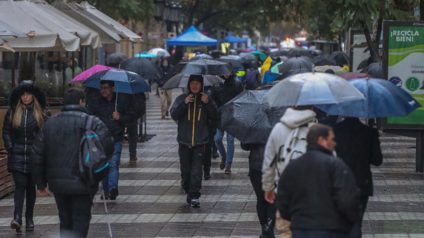 Pronóstico de lluvias: Declaran Alerta Temprana Preventiva para la Región Metropolitana