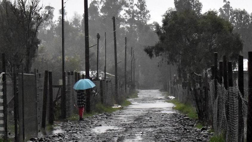 Sistema frontal: ¿A qué hora empieza la lluvia en Santiago?