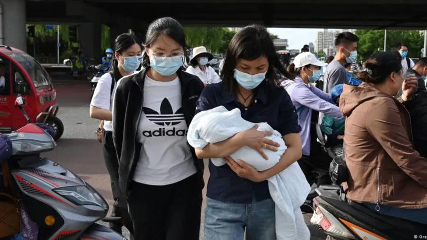 Autoridades de China llaman a aumentar la fertilidad
