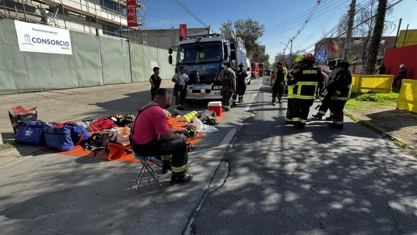 Evacúan a más de 300 vecinos de San Miguel por emergencia química