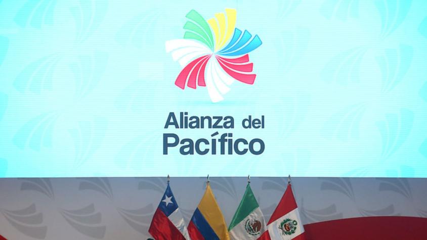 Chile traspasa presidencia pro tempore de Alianza del Pacífico a Perú