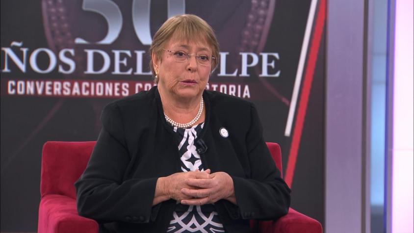 Bachelet aborda figura de Salvador Allende: "Él de verdad hubiera querido hacer esas transformaciones sociales que eran indispensables"