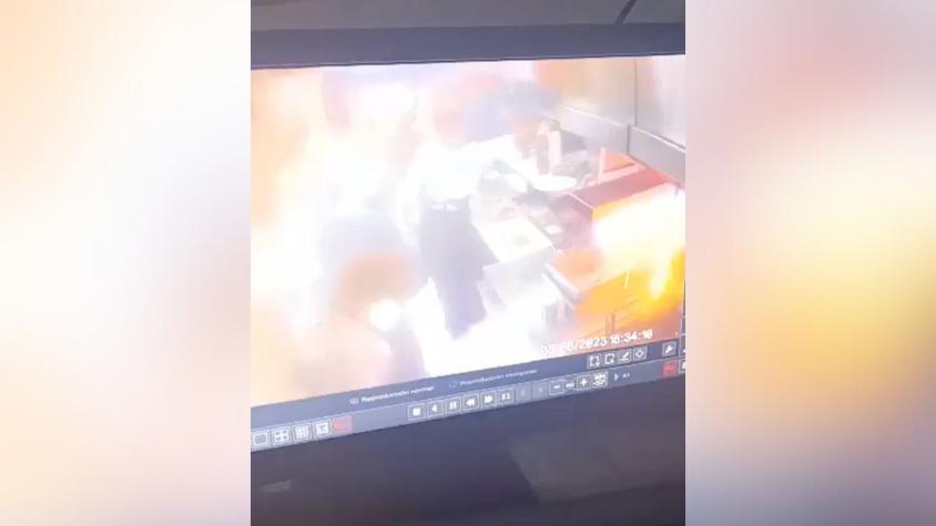 VIDEO | Grave explosión se registra en local de comida rápida en La Serena en medio de celebración del Día del Niño