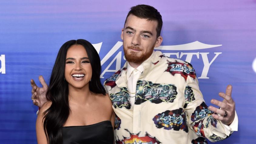 Becky G despide con emotivo mensaje a Angus Cloud: "Tu crudeza y autenticidad eran mis cosas favoritas de ti"