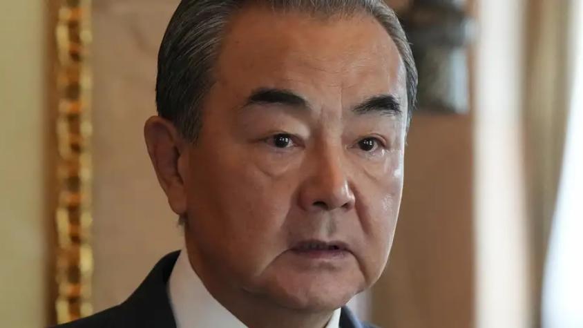 EE.UU. invita al nuevo ministro chino Wang Yi a Washington