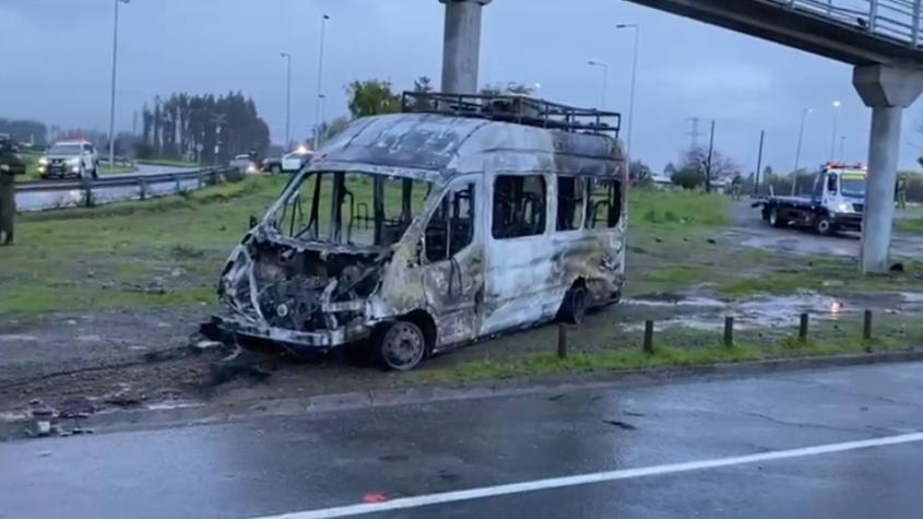 Queman dos minibuses y un camión tras dos ataques incendiarios en La Araucanía