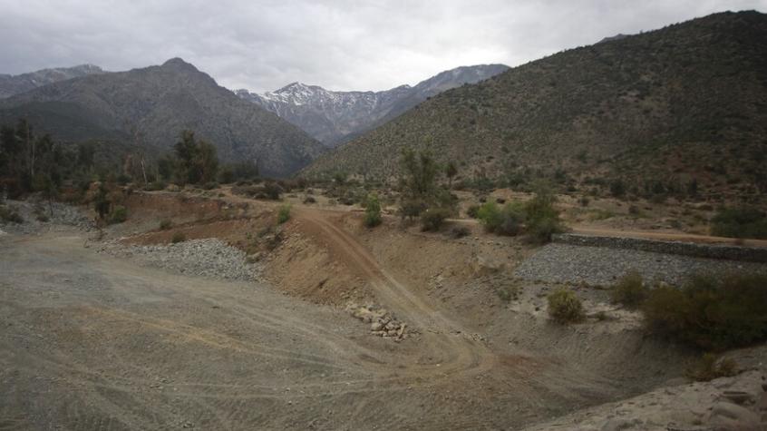En antesala de las lluvias: Buscan en la Quebrada de Macul a hombre desaparecido hace 11 días