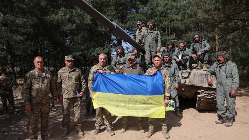Ucrania dice que sus tropas avanzaron más de un kilómetro en el sur