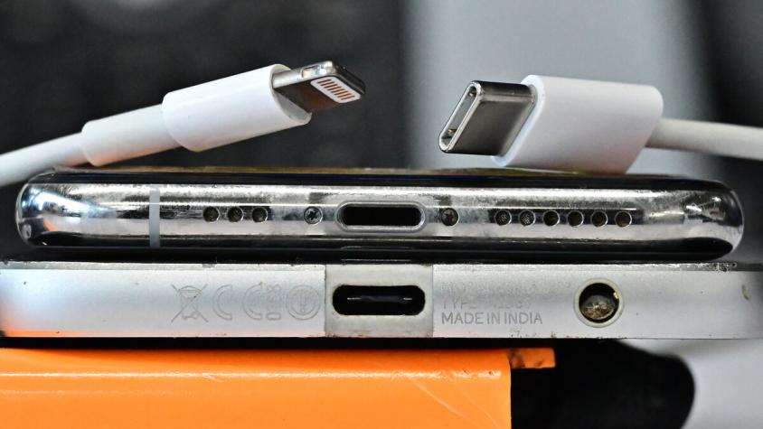 Apple confirma el cambio de conector en sus iPhone 15: Sale el Lightning, entra el USB-C