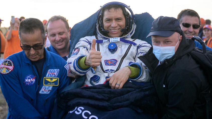 Astronauta Frank Rubio rompe récord: Volvió a la Tierra tras pasar 371 días en el espacio