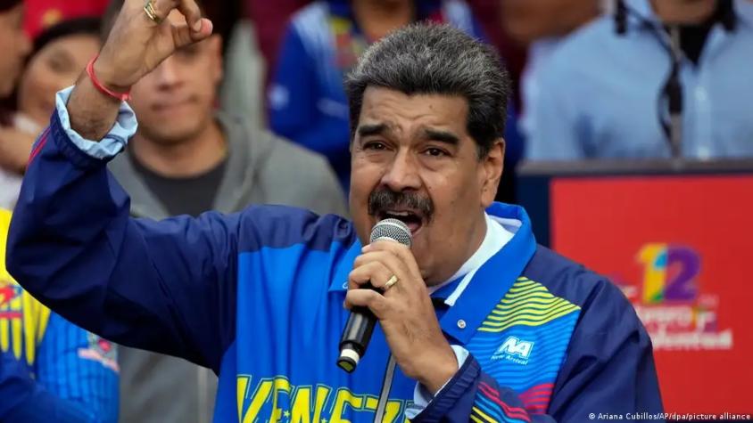 Nicolás Maduro viaja a China en busca de respaldo económico
