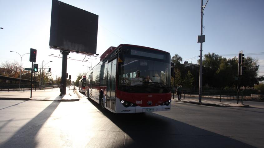 Bus de RED atropella y mata a ciclista en Estación Central
