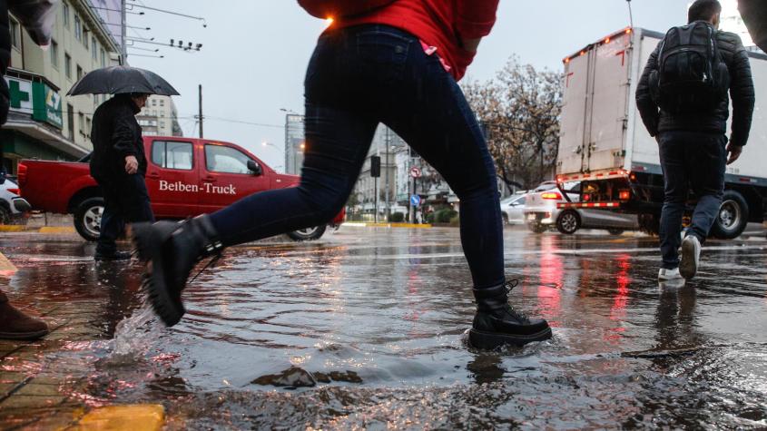 Lluvias en Santiago: ¿Hasta cuándo se extenderán y cuánto ha caído?