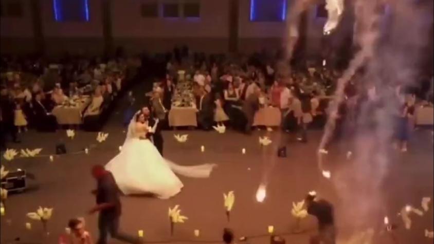 Video capta momento previo al incendio en boda en Irak: Murieron más de 100 personas