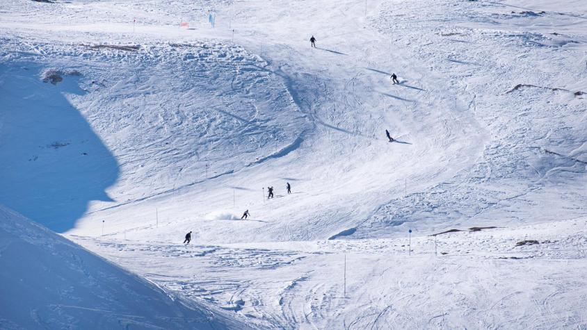 Extraviado en centro de esquí La Parva: Piden a visitantes no colaborar en la búsqueda