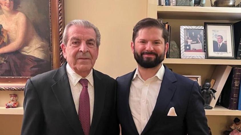 Presidente Gabriel Boric se reunió con Eduardo Frei: “Un honor poder conversar de su experiencia”