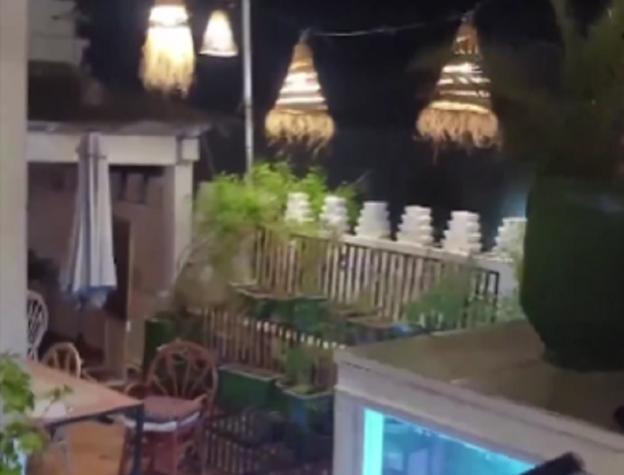 Al interior de un restaurante: Video capta cómo se vivió devastador terremoto en Marruecos