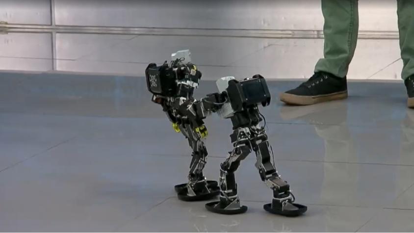 Chile va al Mundial: Robots nacionales competirán en torneo de peleas robóticas en Japón