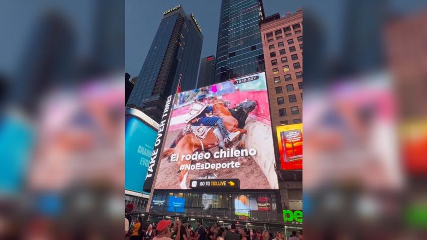 "El rodeo chileno #NoEsDeporte": La campaña que se tomó Times Square en Nueva York