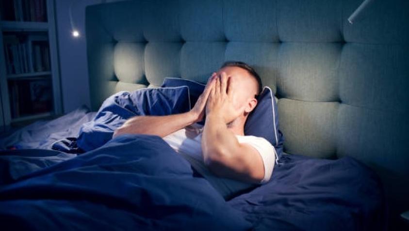 Apneas del sueño triplican desarrollo de enfermedades cardiovasculares