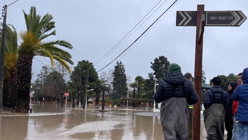 Arauco suspende indefinidamente planta de celulosa en Licantén tras inundaciones y "extrema variabilidad climática"