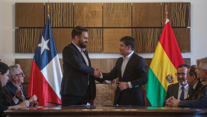 Chile y Bolivia firman acuerdo para realizar operativos policiales conjuntos en la frontera