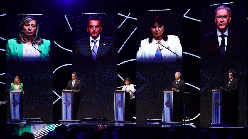 Candidatos a la presidencia de Argentina chocan en propuestas económicas