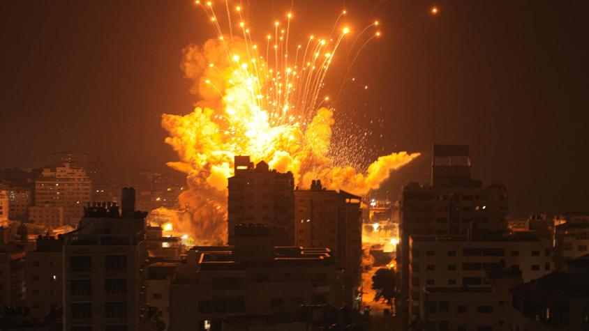 Gobierno anuncia vuelo humanitario para chilenos atrapados en Israel y Palestina tras ataque de Hamás