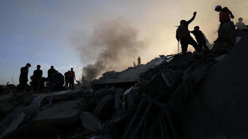 La enérgica condena del Gobierno de Chile tras bombardeo israelí contra campamento en la Franja de Gaza