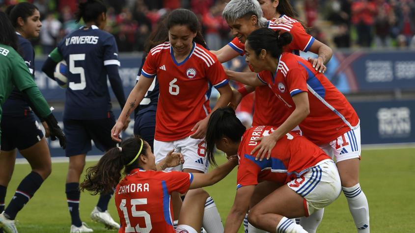 Chile arranca con triunfo 1-0 ante Paraguay en el fútbol femenino panamericano