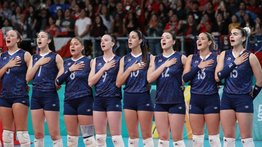 Al borde de la hazaña: Chile pierde ante Argentina y le dice adiós al vóleibol femenino en Santiago 2023
