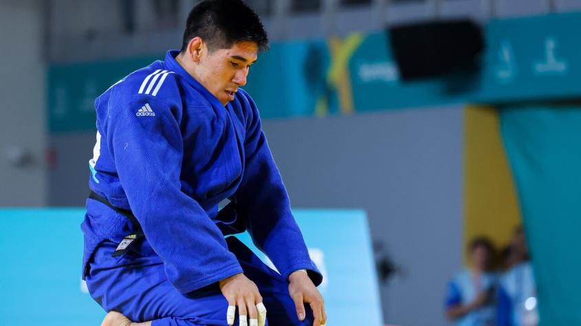 Jorge Pérez cae en final del judo en Santiago 2023 y se queda con la plata